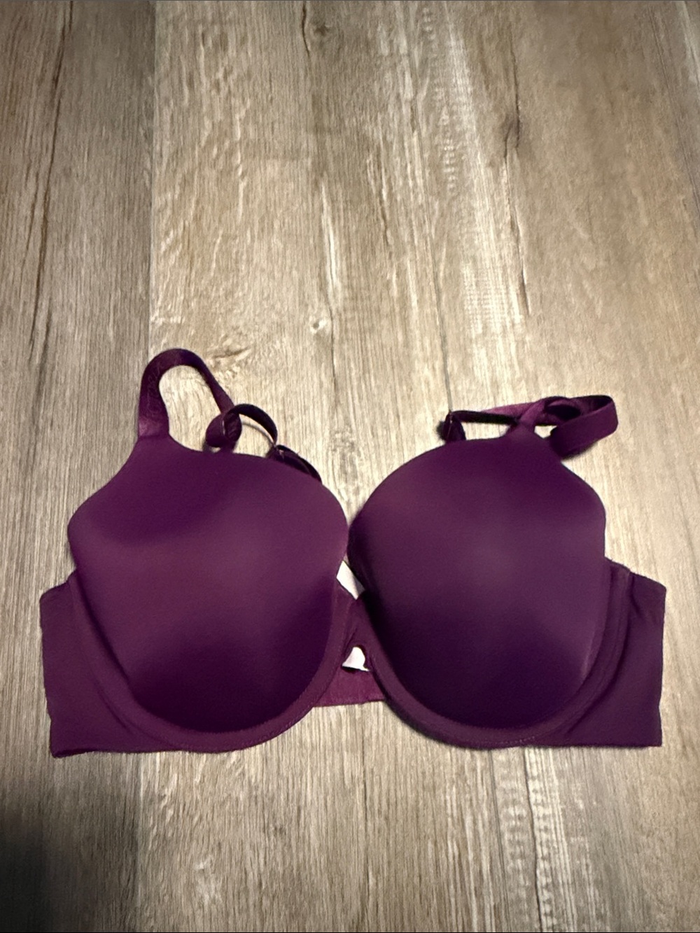 Victoria's Secret Smooth Plum T-Shirt Bra